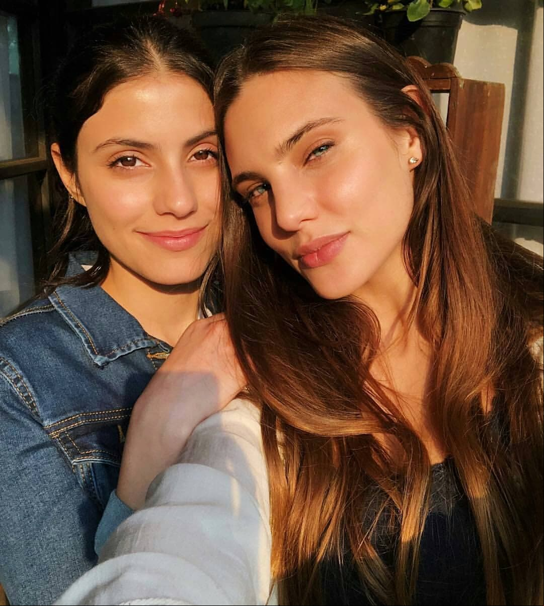 Así celebraron Bárbara López y Macarena Achaga el triunfo de ‘Juliantina’ en Premios TVyNovelas