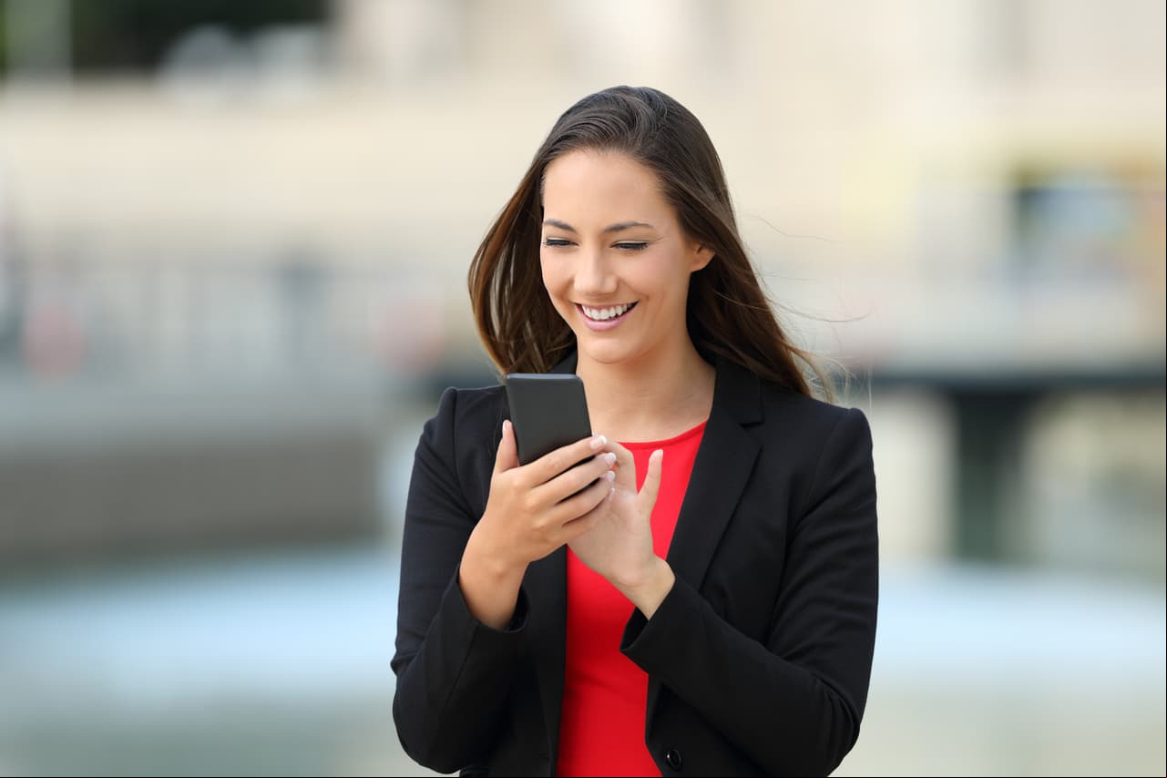 Te enseñamos a poner tus estados de WhatsApp ¡al revés!