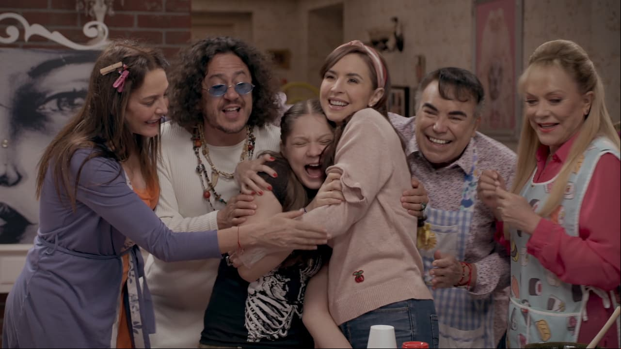 En el capítulo 8 de la segunda temporada de 'Una familia de diez', llamado 'El portafolios', los López festejaron el cumpleaños de Justito y Victoria.