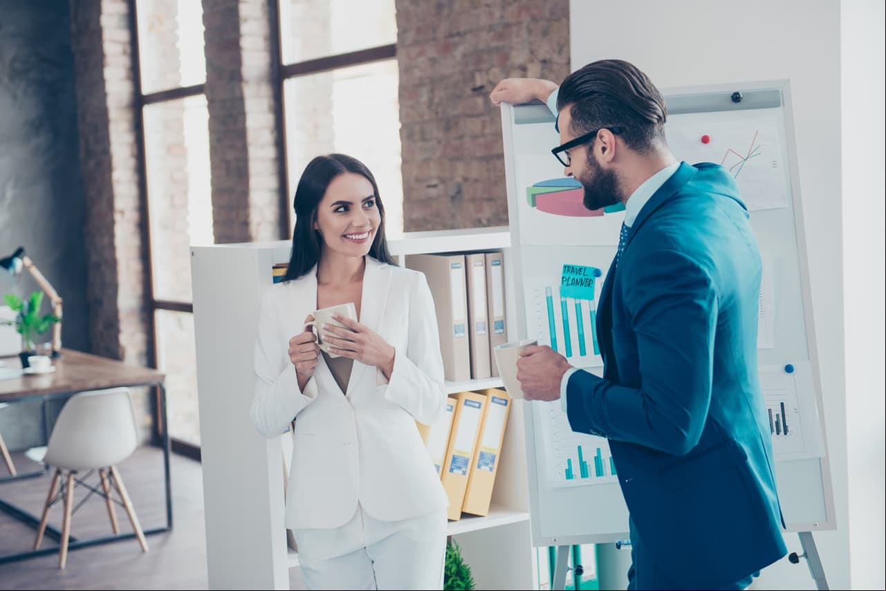 5 reglas para tener un romance en la oficina