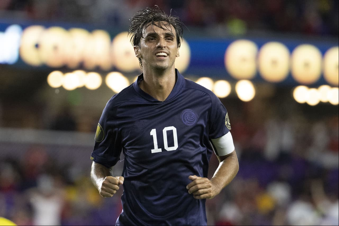 Bryan Ruiz sobre México: "Tienen calidad para ganarle a cualquiera"
