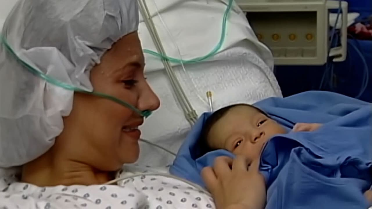 Fernanda da a luz a una hermosa niña en el final de 'Soñadoras'