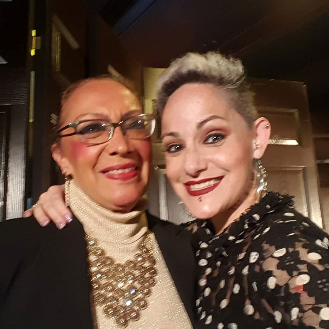 Lola Cortés y su mamá Dolores Jiménez