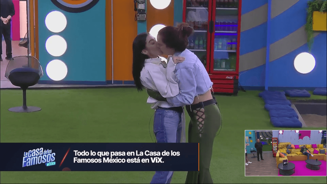 Beso de Gala y Karime