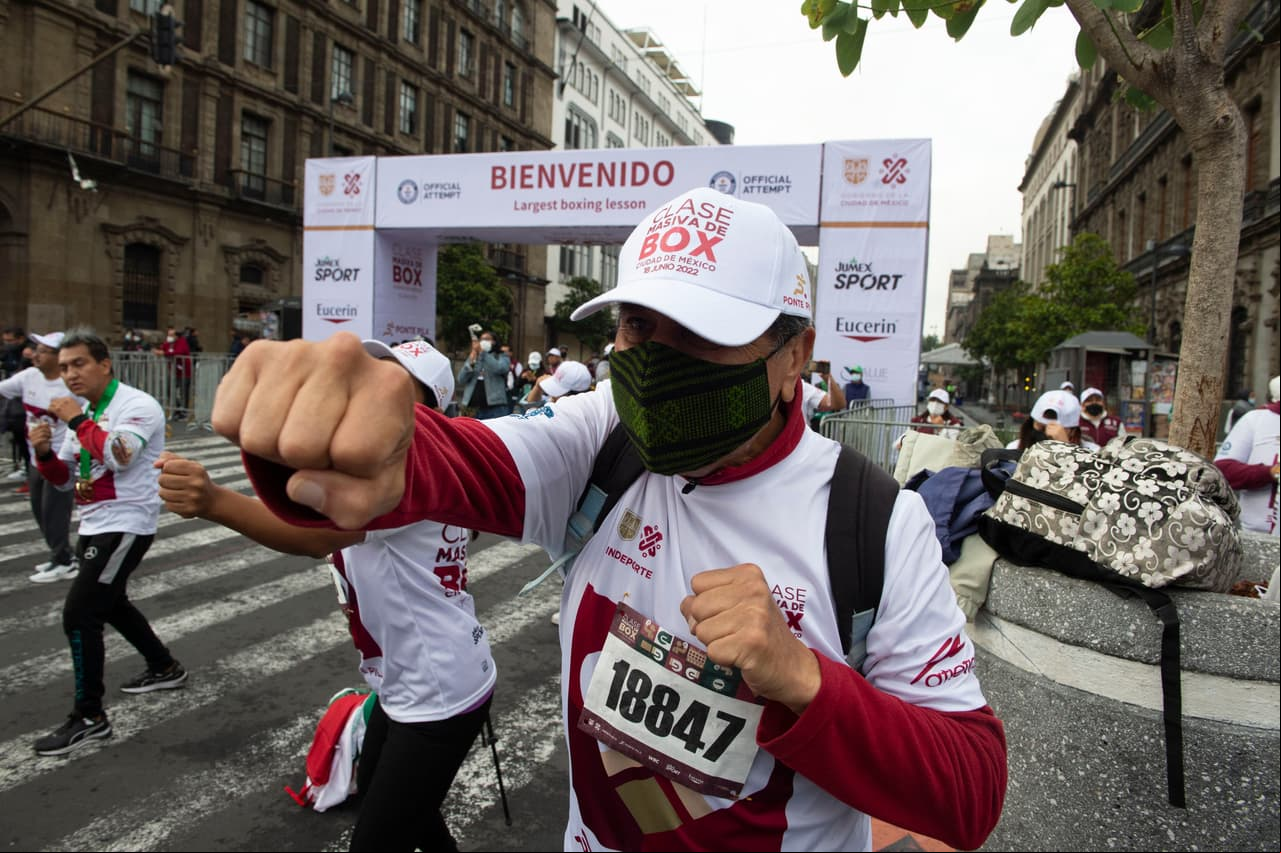 Fueron más de 14 mil asistentes en la plancha del Zócalo capitalino de la Ciudad de México.
<br>