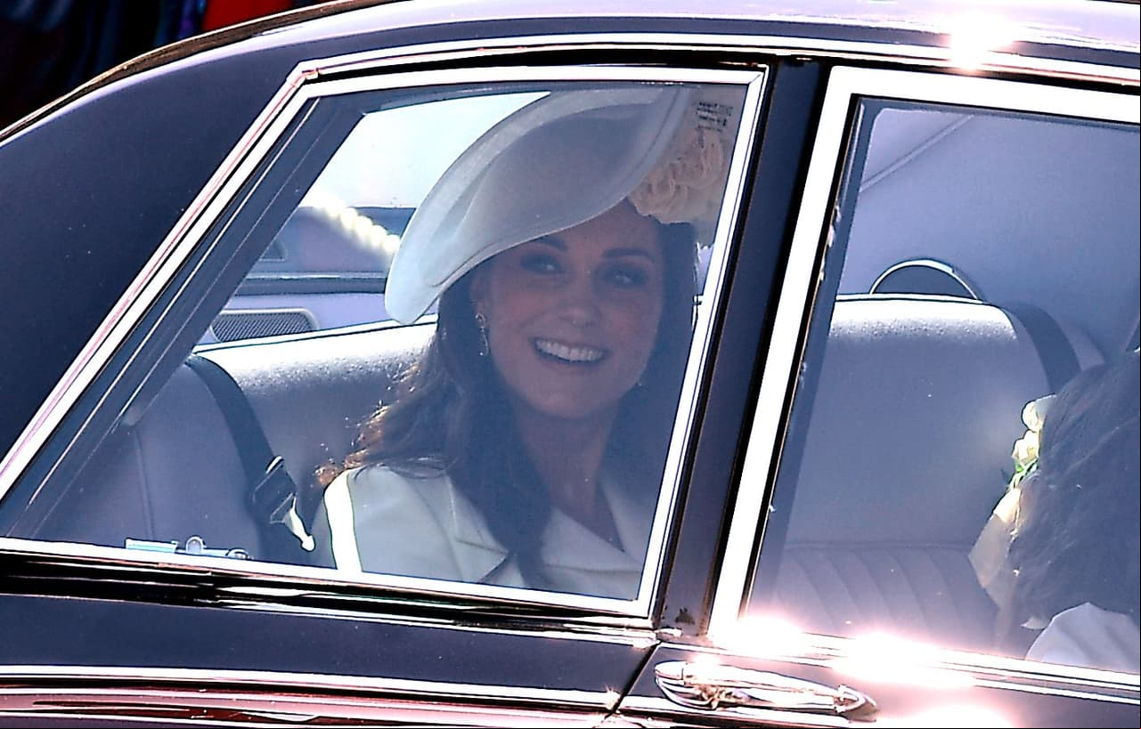 Kate Middleton llegó junto a sus hijos