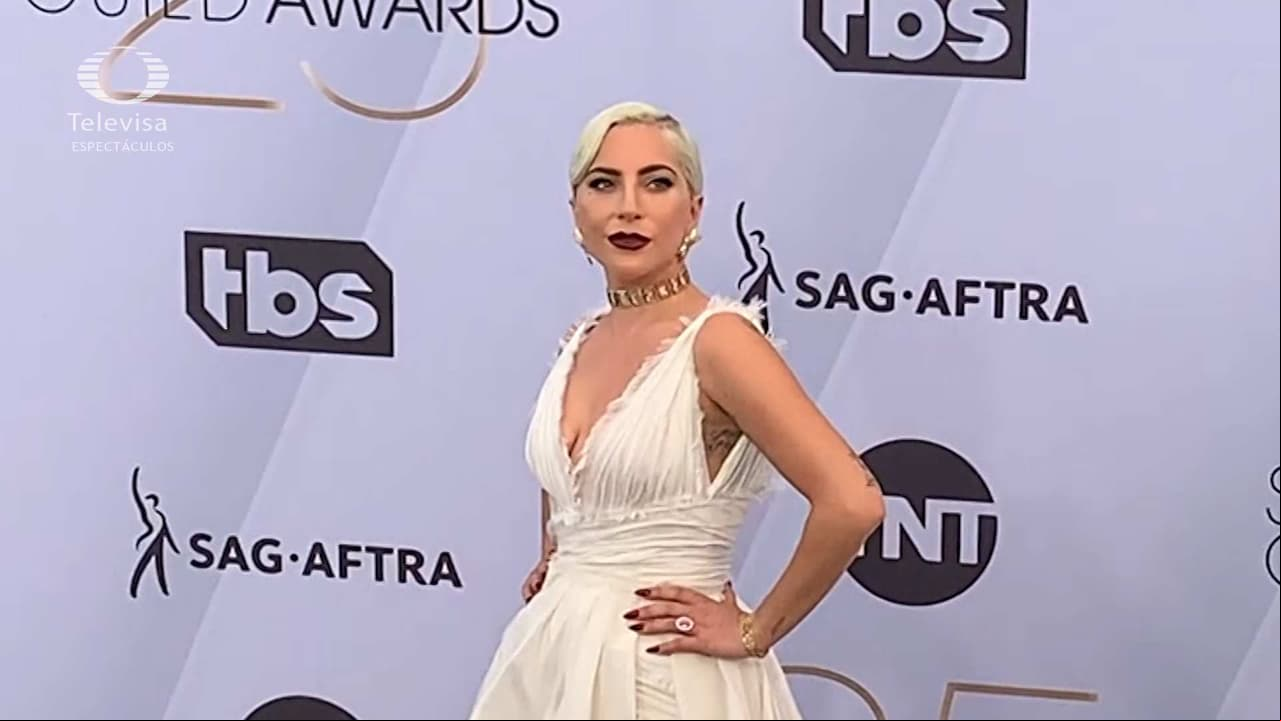 Ricky Martin y Lady Gaga cautivan la alfombra roja de los SAG Awards 2019