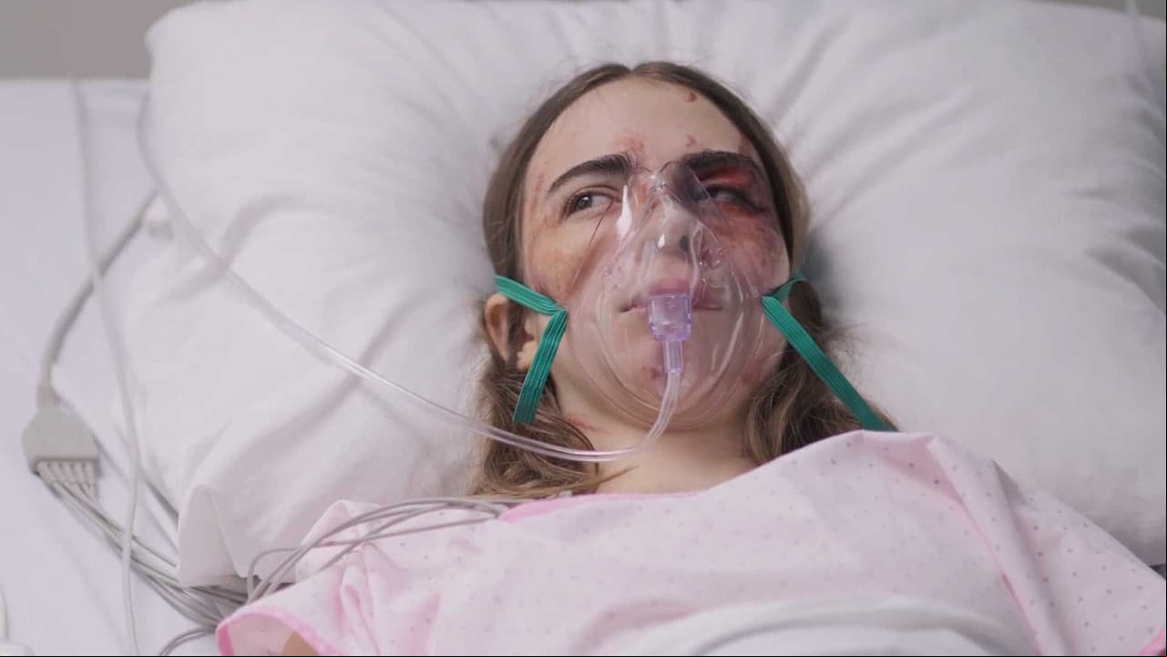 Este lunes: ¿Carmina pondrá en peligro a Dulce?