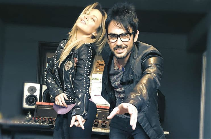 Fey continúa en la gira 90's Pop Tour
