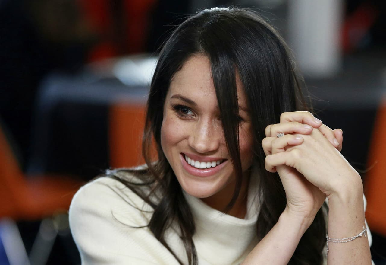 Este es el facial que mantiene joven el rostro de Meghan Markle