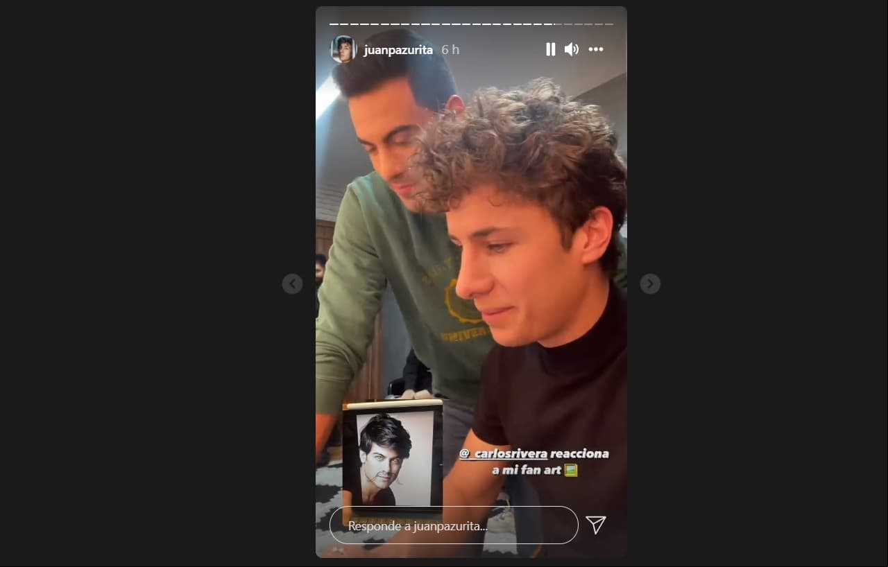 Juanpa Zurita hace divertida broma a Carlos Rivera en los camerinos de ¿Quién es la Máscara?