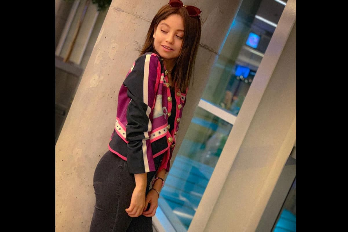 También ha sido reconocida al obtener Premios Kids’ Choice Awards en México, Argentina y Colombia.