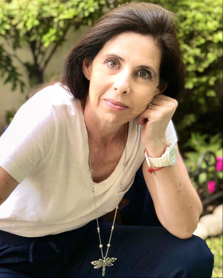 Gina Pedret será ‘Eva Téllez’. La actriz formó parte de la telenovela ‘Soltero con hijas’, protagonizada por Gabriel Soto y Vanessa Guzmán.