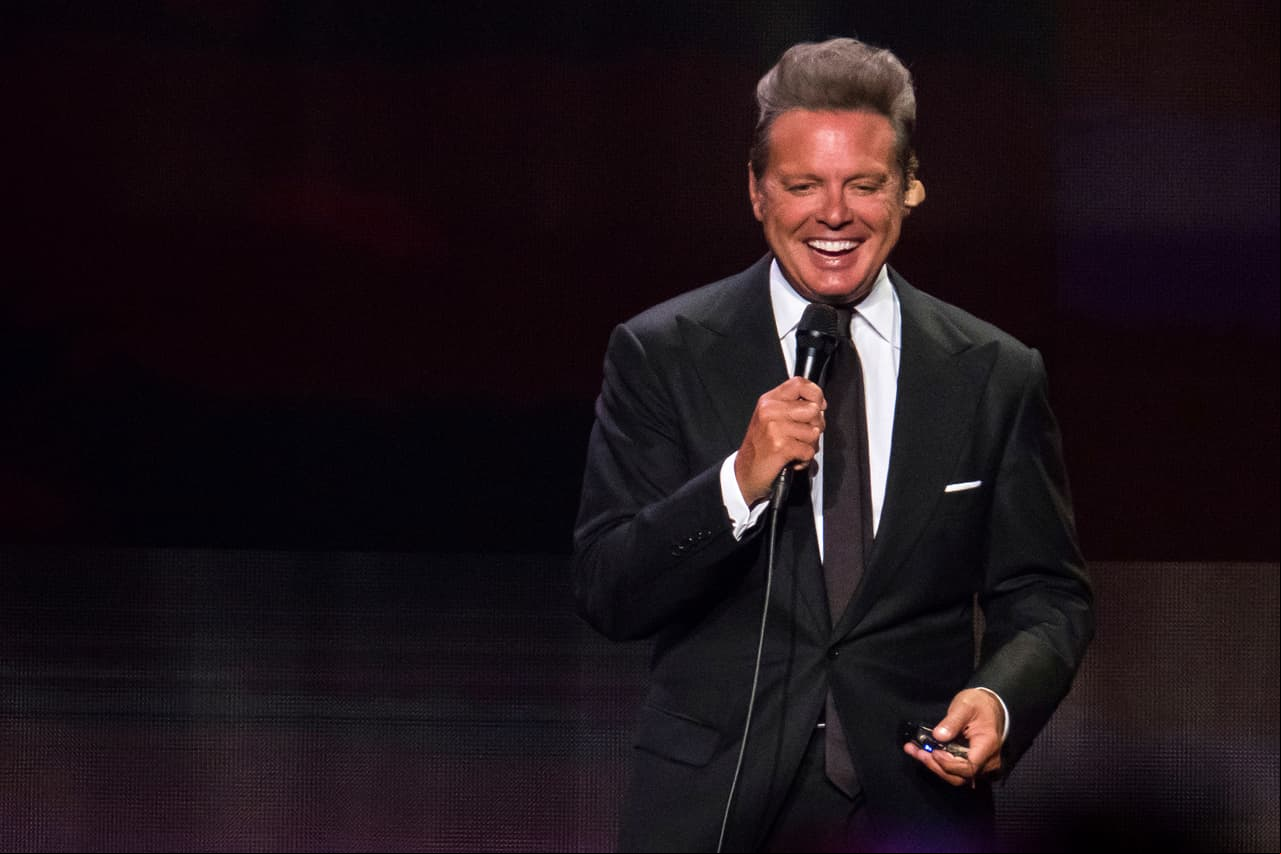 Luis Miguel es captado en fiesta del hijo de un expresidente de México