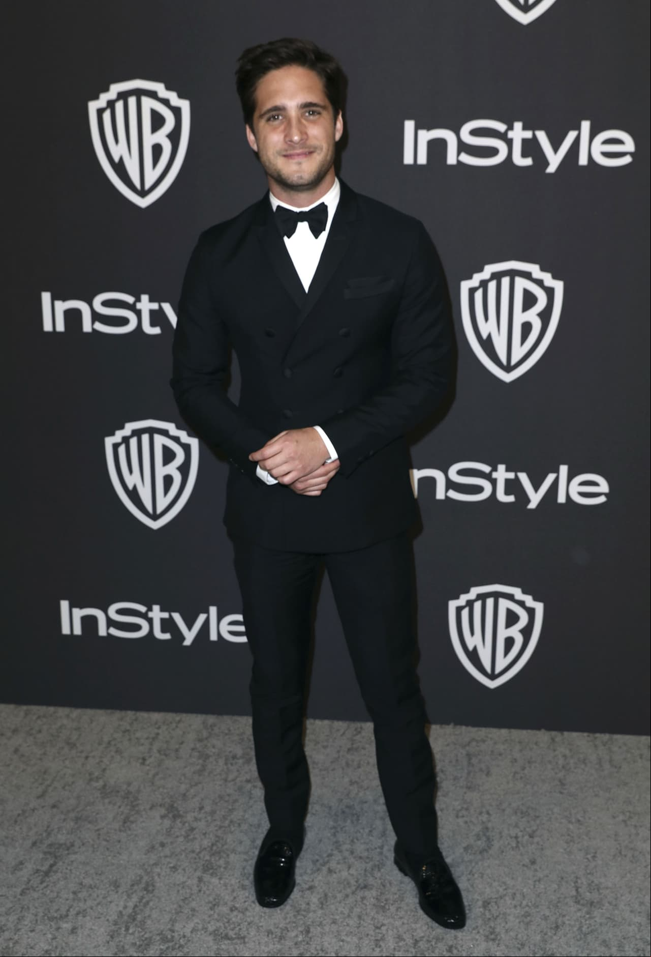 Diego Boneta. Este actor saltó a la fama en las telenovelas infantiles, pero decidió probar suerte en Estados Unidos y apareció en varios proyectos como ‘Zeke y Luther’ (2010), ‘Pretty Little Liars’ (2010-2011), ‘Rock of Ages’ (2012), Scream Queens’ (2015) y ‘Jane de Virgin’ (2016), además aparecerá en la próxima película de ‘Terminator’.