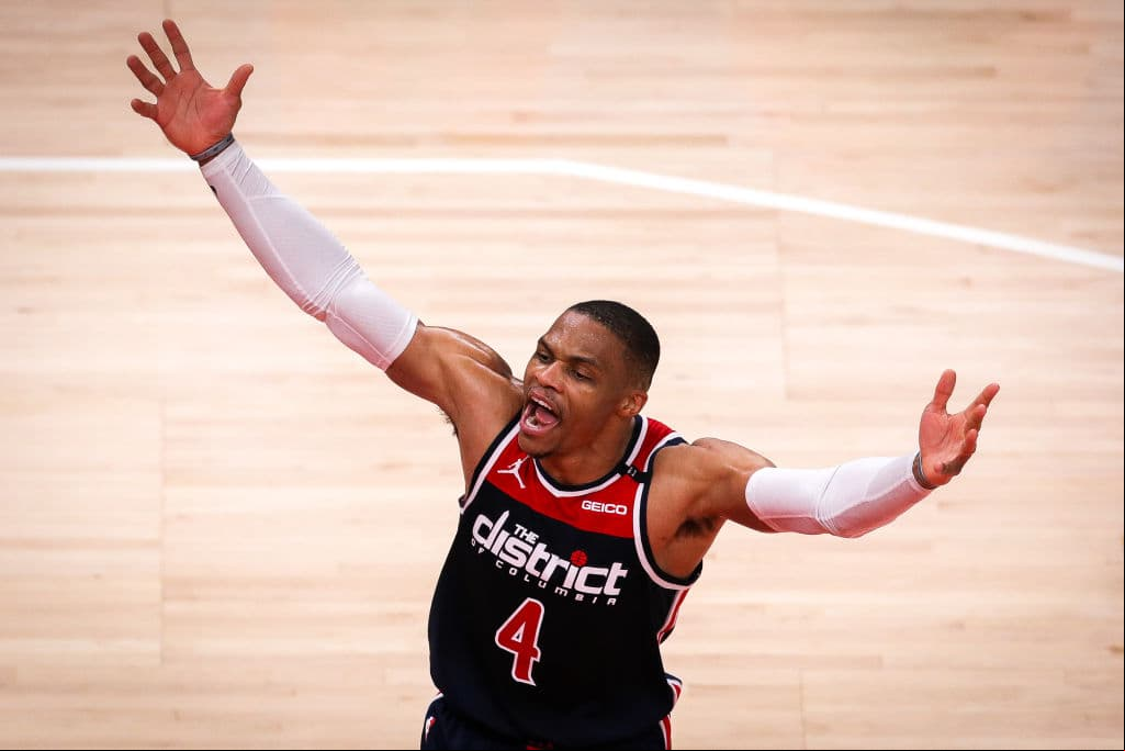 Histórico: Westrbrook se convierte en el jugador con mas triple-dobles en la NBA


