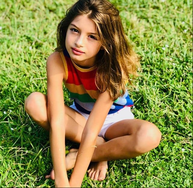 Por su parte, Kailey es una niña de 10 años que suele compartir videos que muestran cómo se divierte en sus ratos libres junto a su hermano y papás.