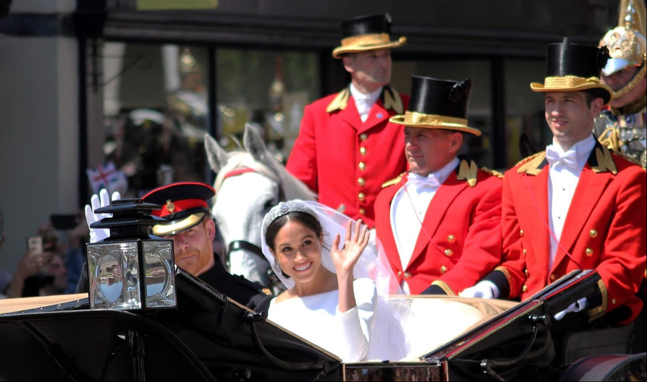 El sábado 19 de mayo de 2018 se celebró la boda entre Harry y Meghan en la capilla de San Jorge, en el Castillo de Windsor.