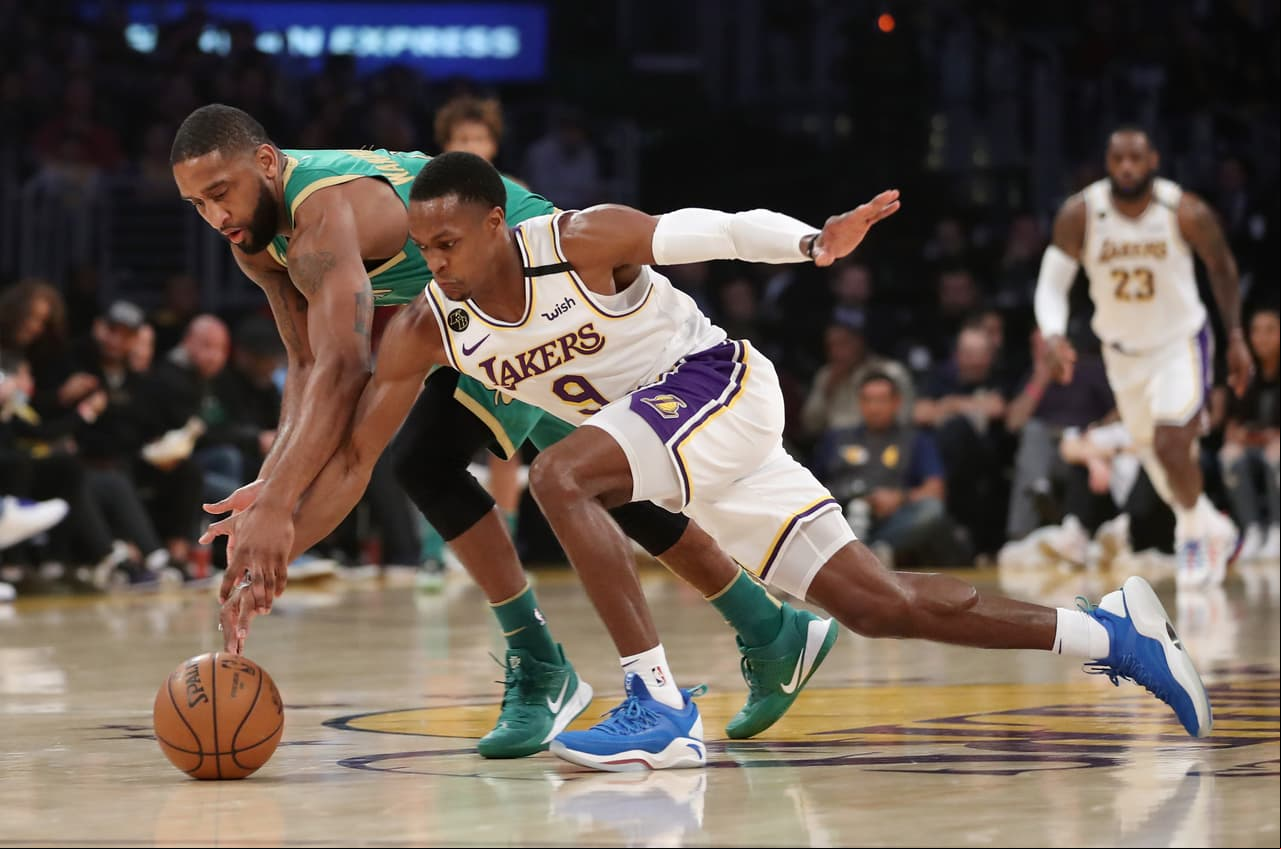 Malas noticias para Lakers: se lesiona su armador Rajon Rondo