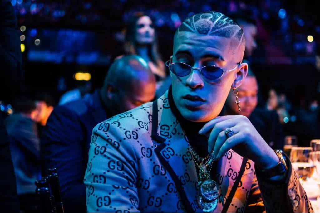 Bad Bunny ‘la rompe’ en Premio Lo Nuestro y lanza nuevo sencillo