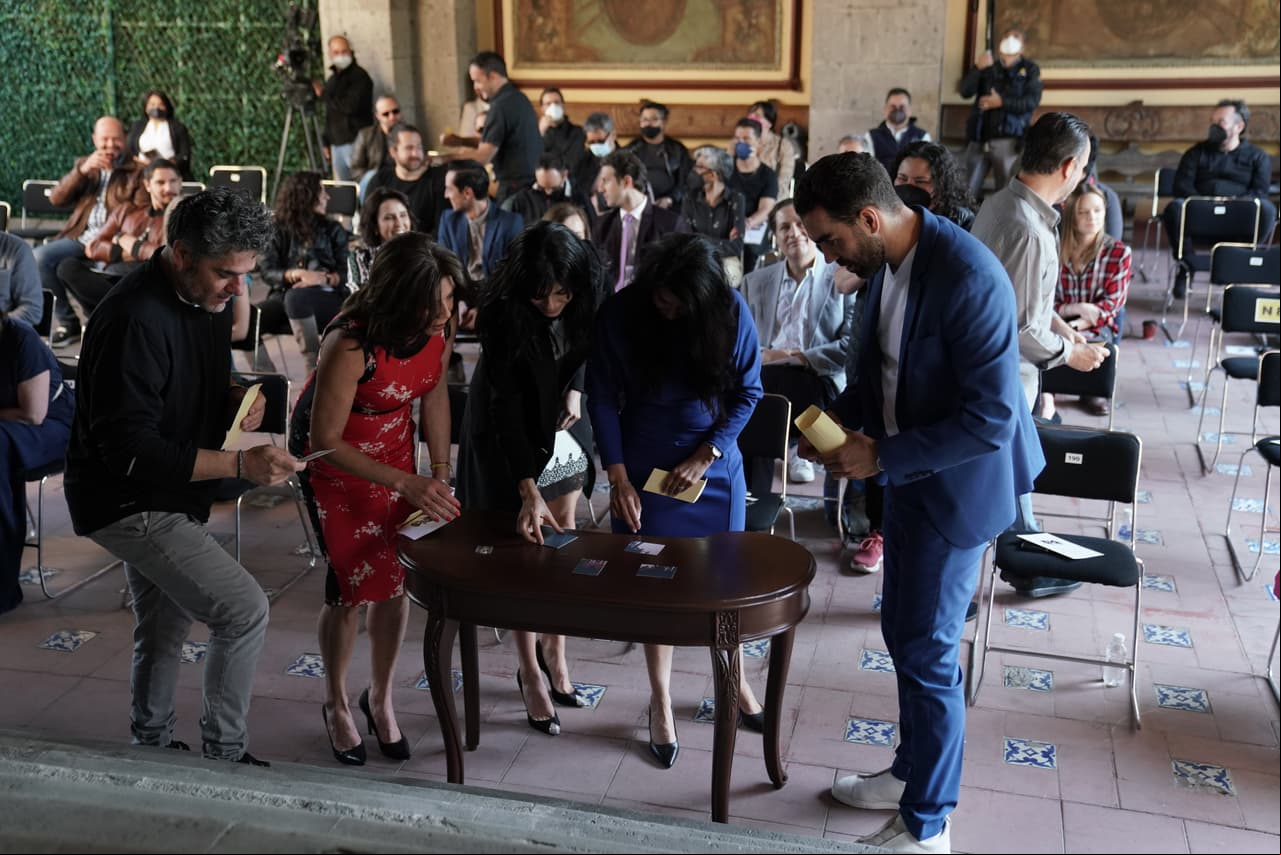 La producción también contará con la participación de celebridades como Azela Robinson y Cynthia Klitbo. ¡No te la pierdas!