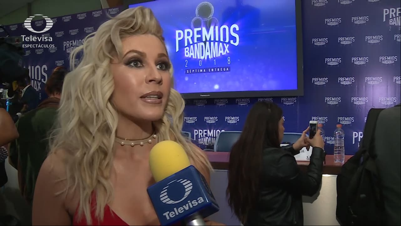 Alista Bandamax premiación fuera de serie
