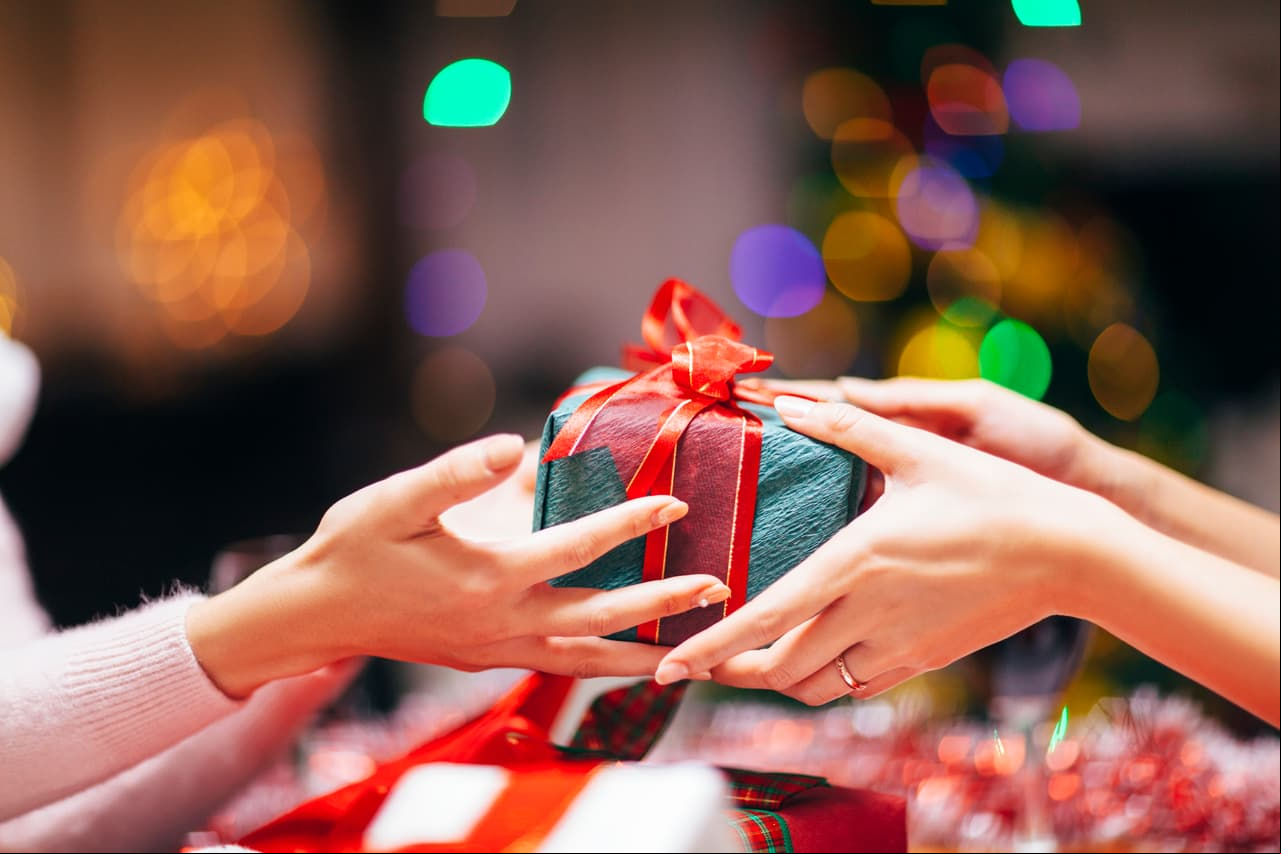 Tres apps para organizar el intercambio navideño