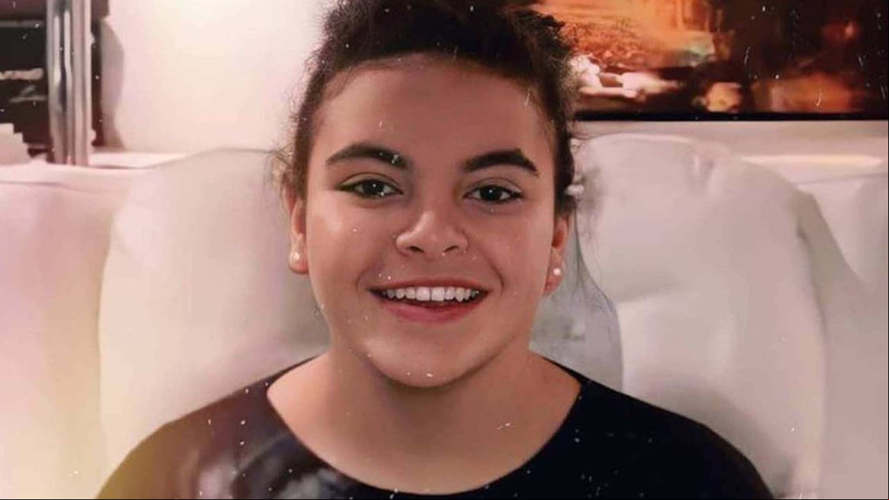 Entre gritos y quejas, Lucerito Mijares se somete a drástica transformación y se deshace de sus chinos