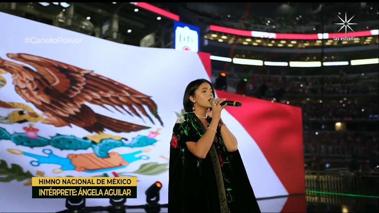 Ángela Aguilar cantó el Himno Nacional: Así fue la polémica interpretación que hizo en la pelea del 'Canelo'