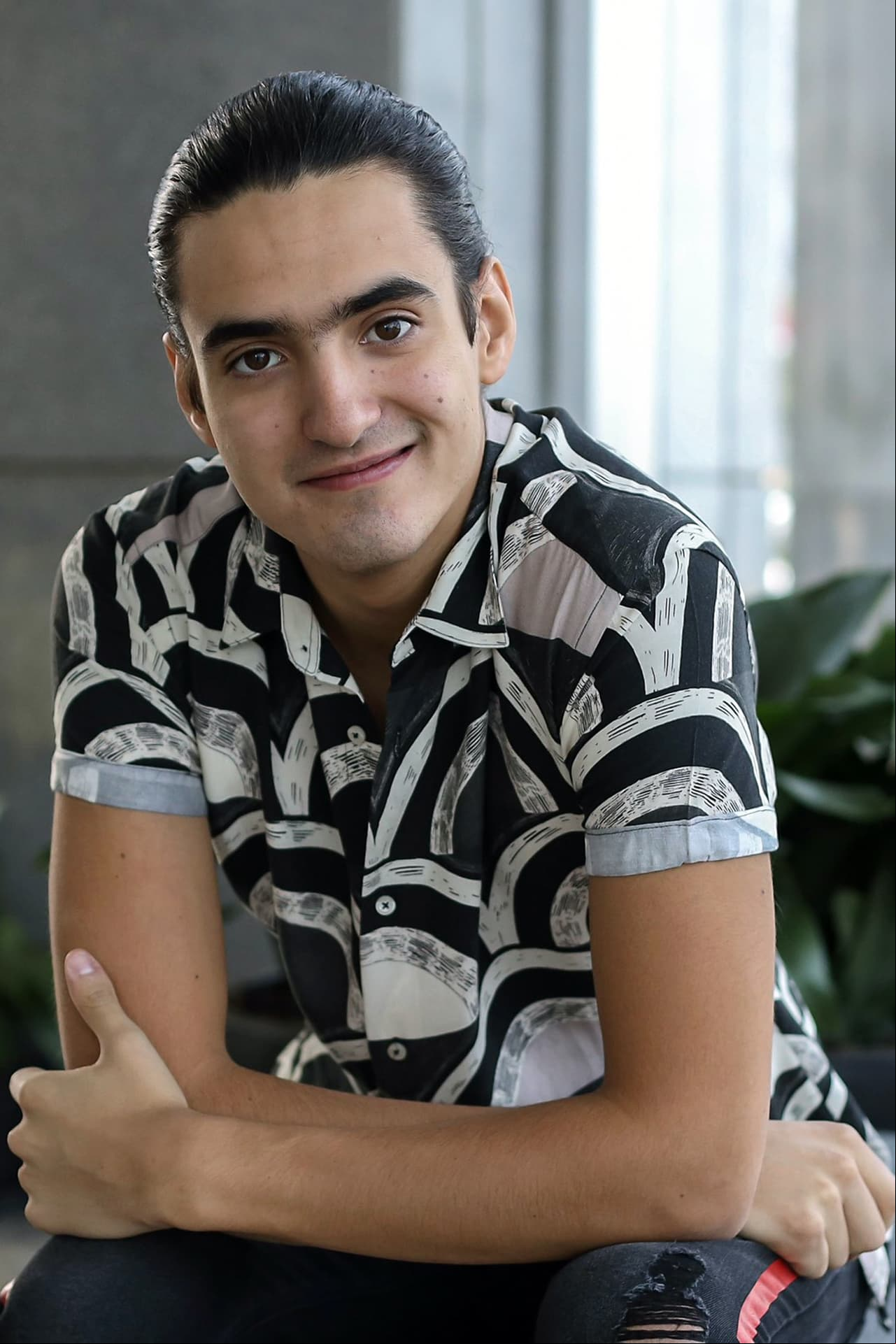 Sebastián Poza será uno de los galanes juveniles de la historia.
