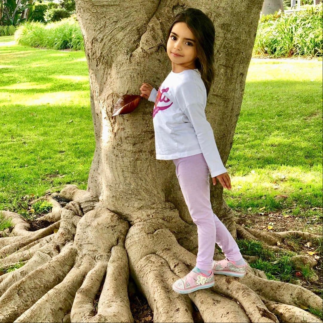 A sus 5 años, Aitana ha llamado la atención en las alfombras rojas a las que ha acompañado a su padre, la más reciente fue en el estreno de la cinta ‘Dora y la ciudad perdida’ el pasado mes de julio.