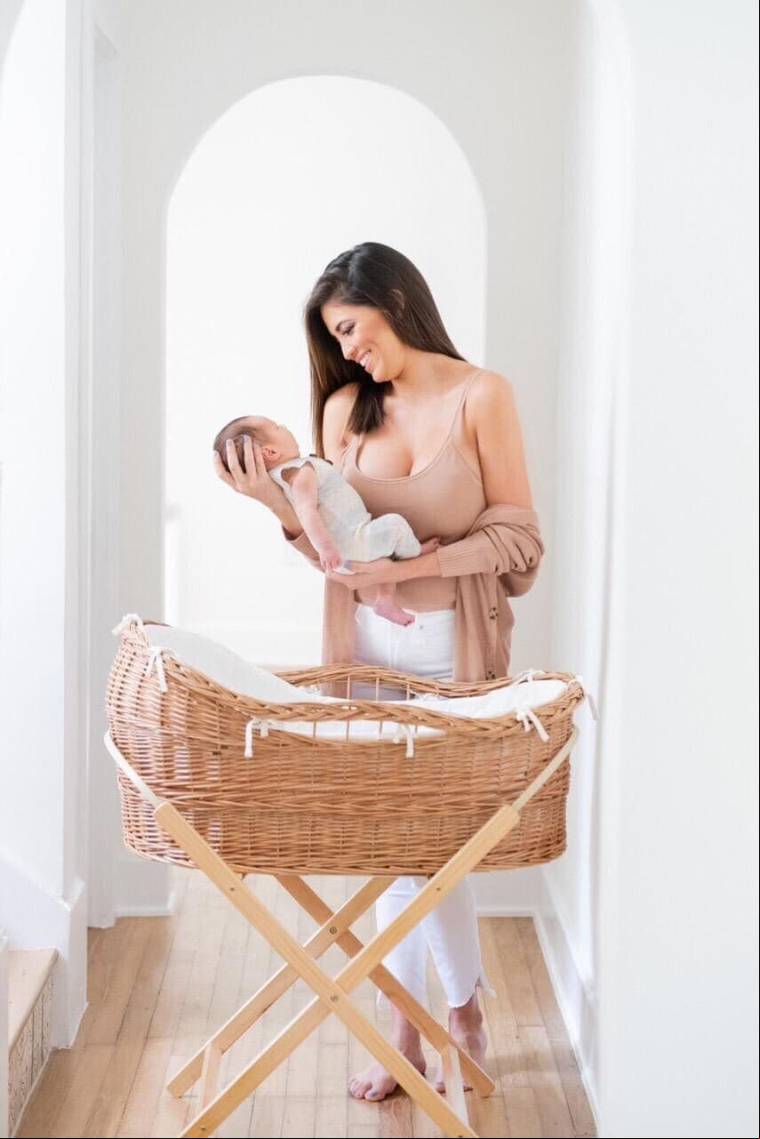 "Fueron los momentos más felices de mi vida": las fotos del embarazo de Pamela Silva y de su bebé