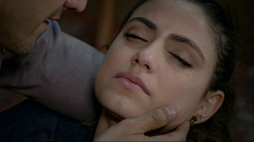 Vino el amor Capítulo 118: Erica está muerta