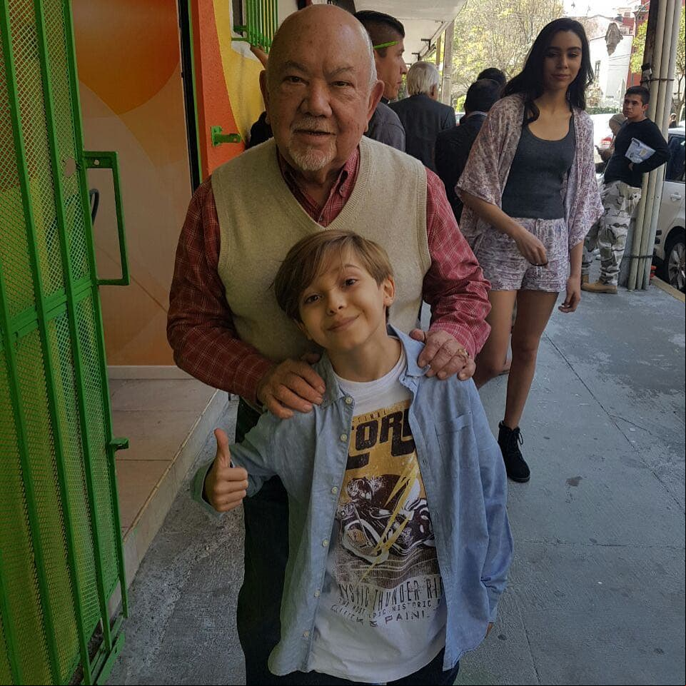 'Si quieres con tu familia reñir, echa algo a repartir' y 'El buen morir es el premio al buen vivir' son algunos de los dichos que ha realizado Tadeo.