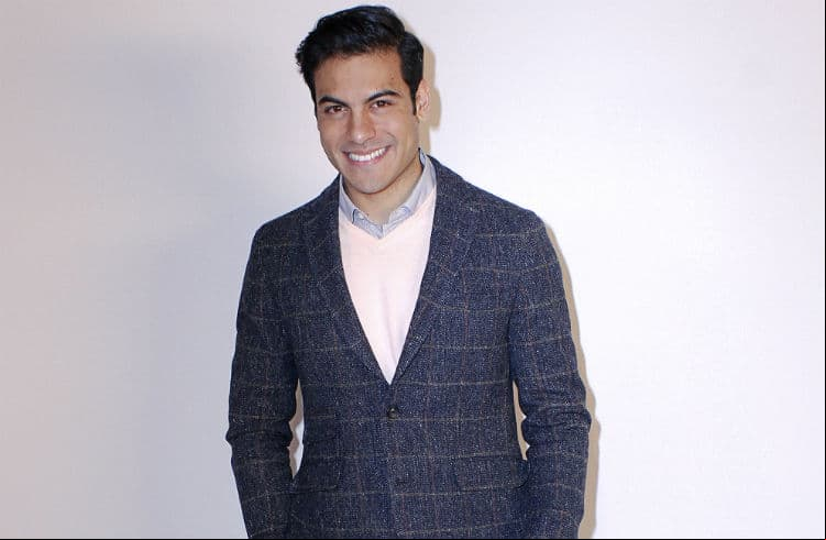 VIDEO: Carlos Rivera y Maluma reunidos en Premios Juventud