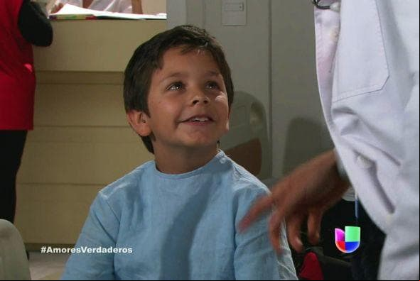 ‘Guillo’ fue encarnado por Adrián Escalona, quien tenía tan solo nueve años cuando debutó como actor en la producción de Nicandro Díaz