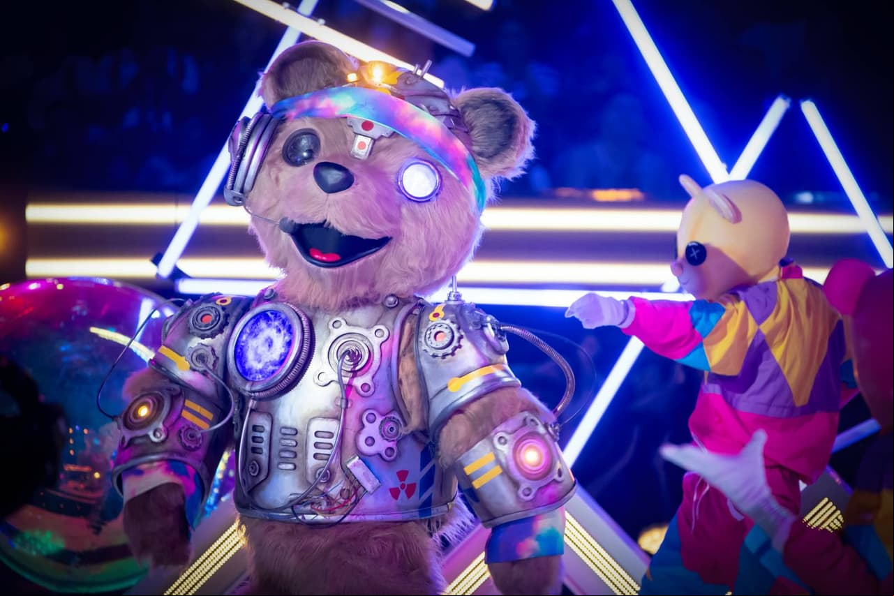 Robotso le dice a Martha Higareda cómo sería su “Latosa” ideal y las investigadoras no le hacen el feo 