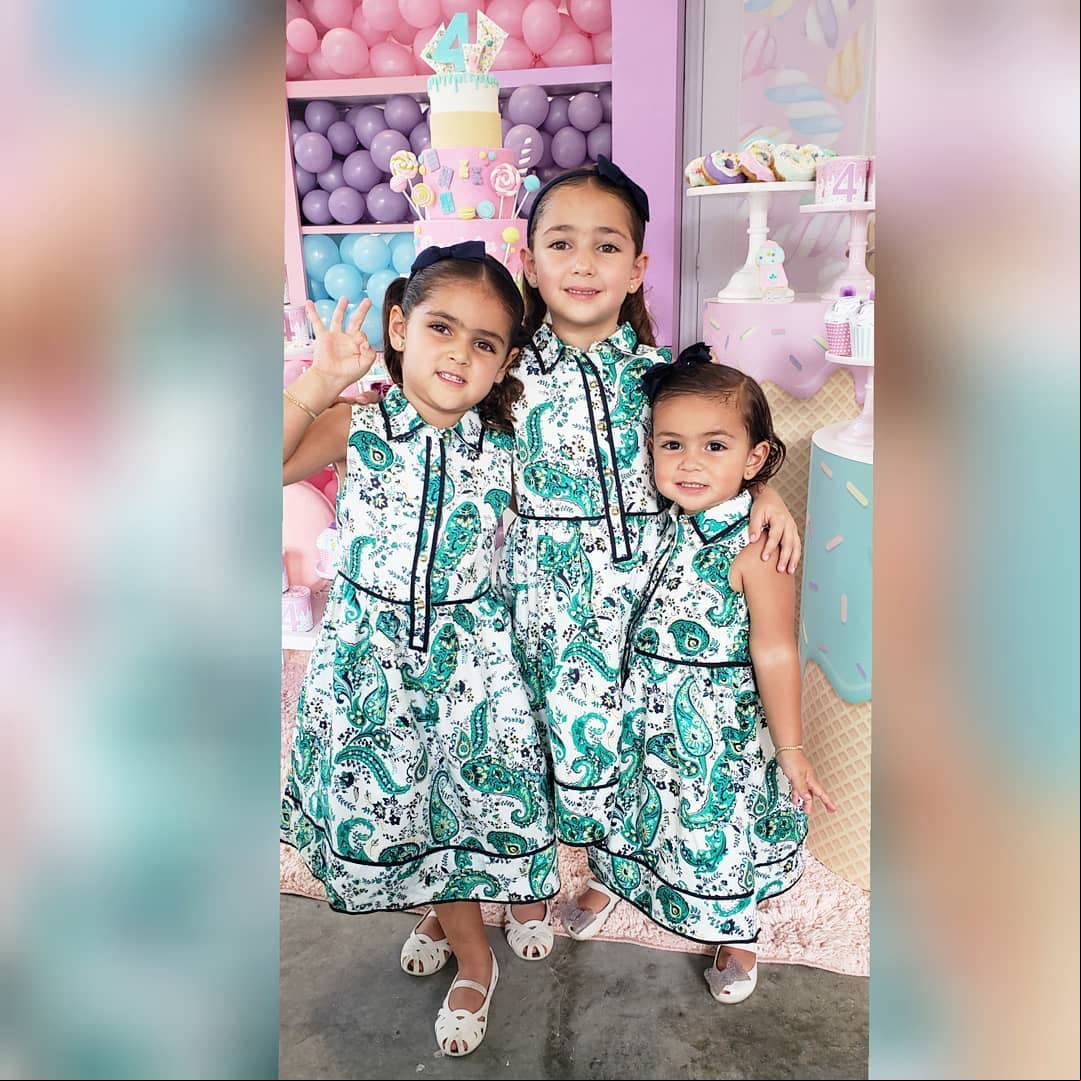 En 2014, la pareja recibió a su segunda hija Carolina y dos años después llegó a sus vidas Renata.