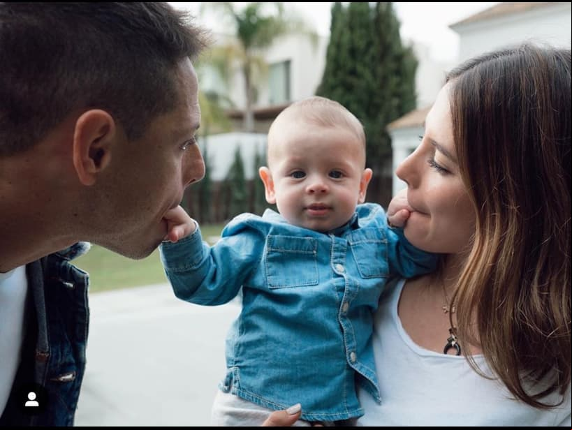 El pasado 16 de diciembre, Noah, el hijo de Javier ‘Chicharito’ Hernández y Sarah Kohan, cumplió seis meses de edad, por ello sus padres le dedicaron un emotivo mensaje.