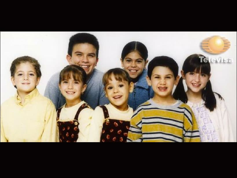 ‘Rayito de luz’ es otra de las telenovelas infantiles que se estrenó en el año 2000. Producida por Rosy Ocampo y protagonizada por Alejandro Speitzer, Mariana Levy, Gerardo Murguía y Aarón Hernán, narrando la historia de un niño que es abandonado en el seminario de los Hermanos Rutilicos, en un pueblo llamado San Pedro de las Montañas, quien se convierte en la alegría del lugar.