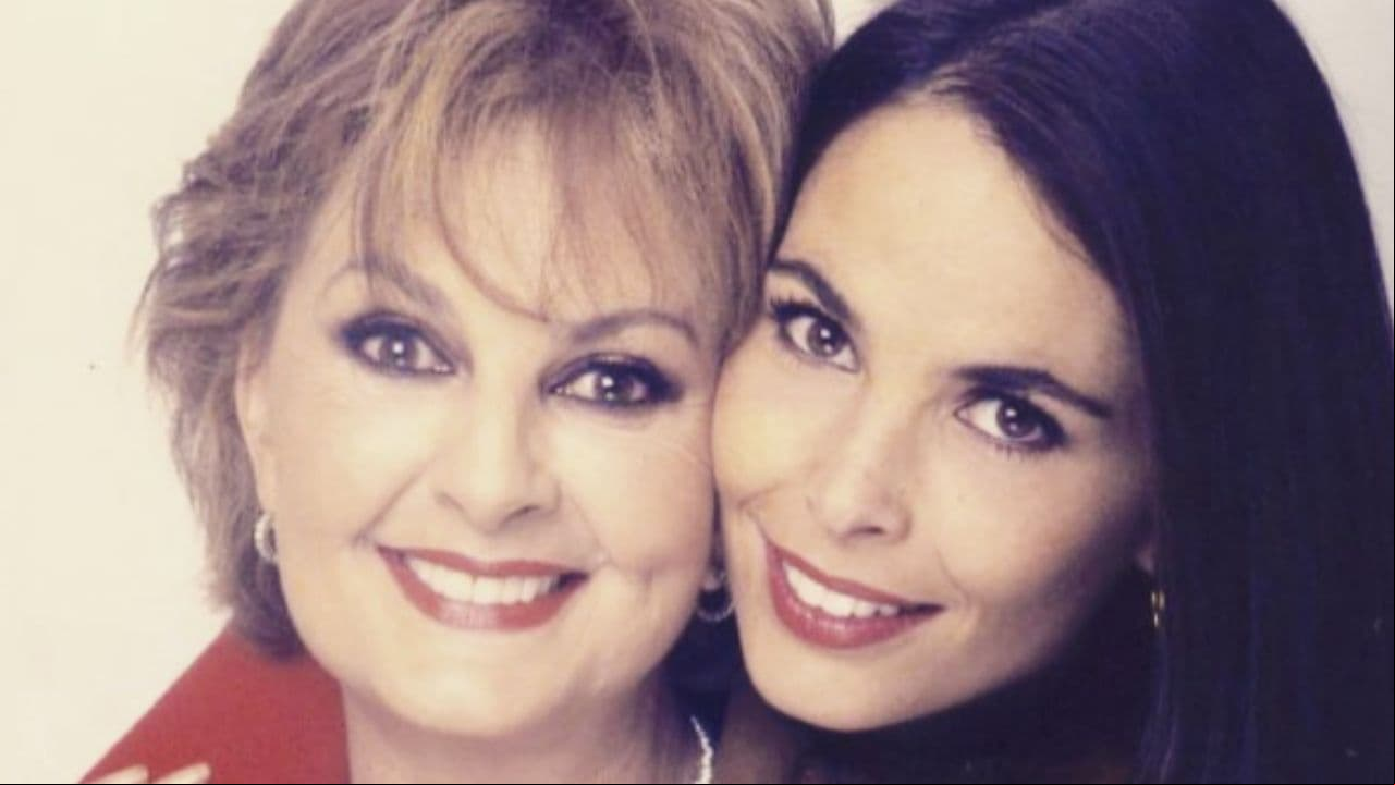 Talina Fernández con su hija Mariana Levy