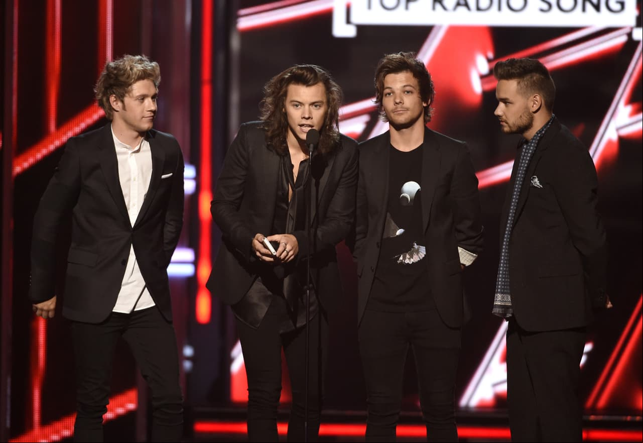 Integrantes de One Direction protagonizan un emotivo reencuentro