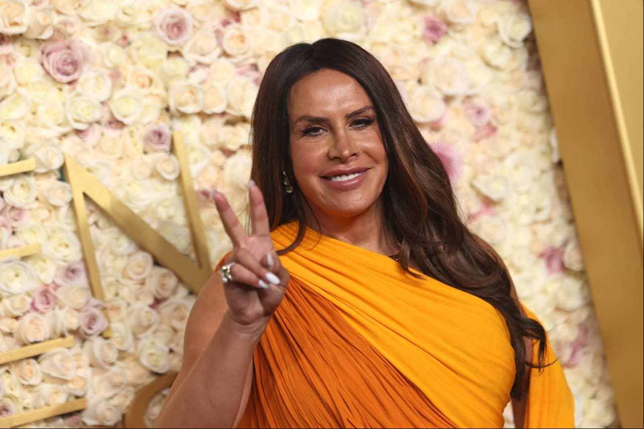 ¿Karla Sofía Gascón usó un vestido en los Oscar 2025 de 300 pesos? Esto se sabe