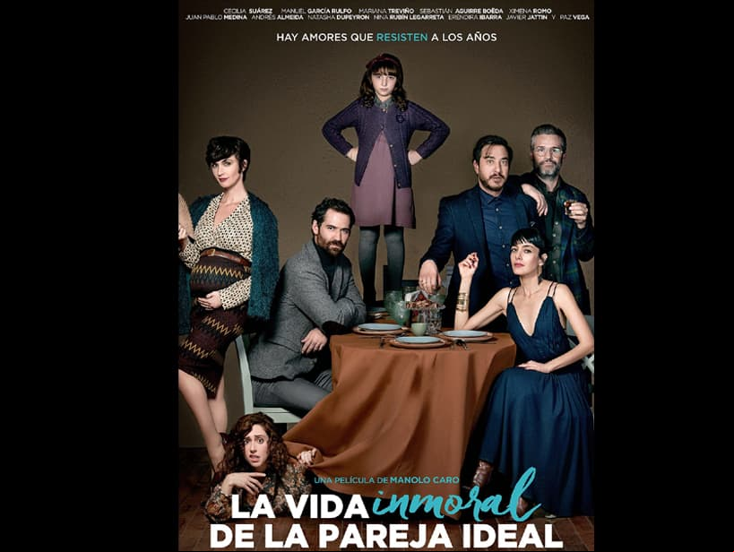 En este filme de Manolo Caro, Paz da vida a ‘Loles’, la pareja de ‘Vicente’, quienes viajan desde Madrid a San Miguel de Allende, en Guanajuato, para contarle a su amigo ‘Lucio’ que esperan un bebé, pero alguien más eclipsará sus planes.