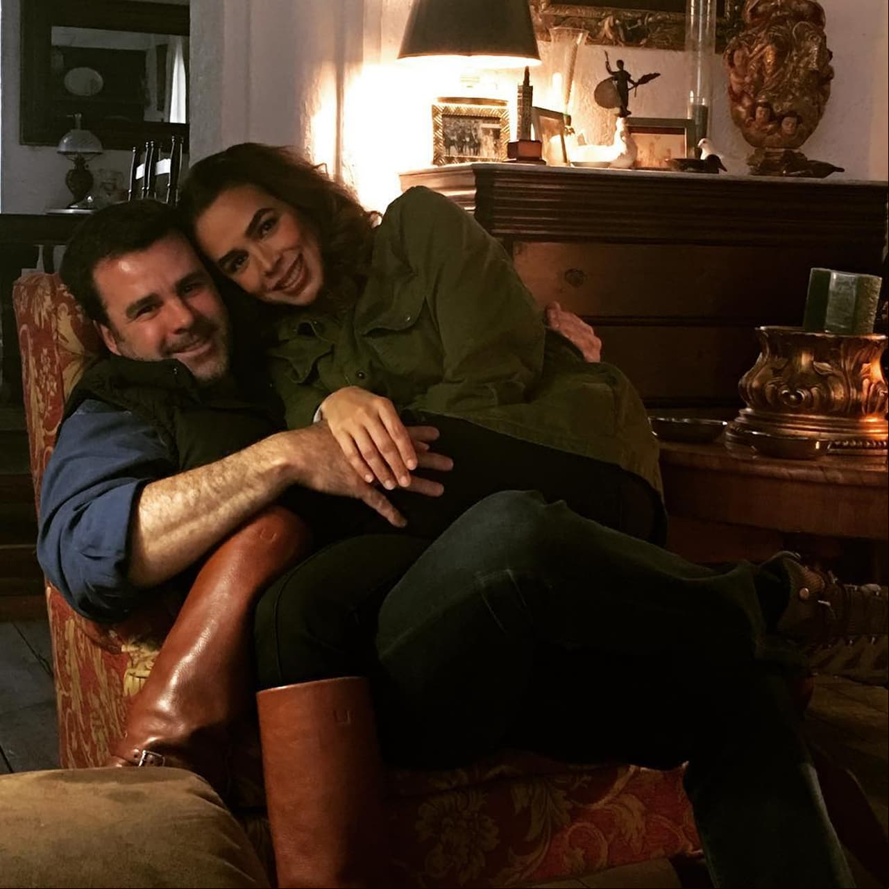 Eduardo Capetillo da detalles del reality show que mostrará sus bodas de plata con Biby Gaytán