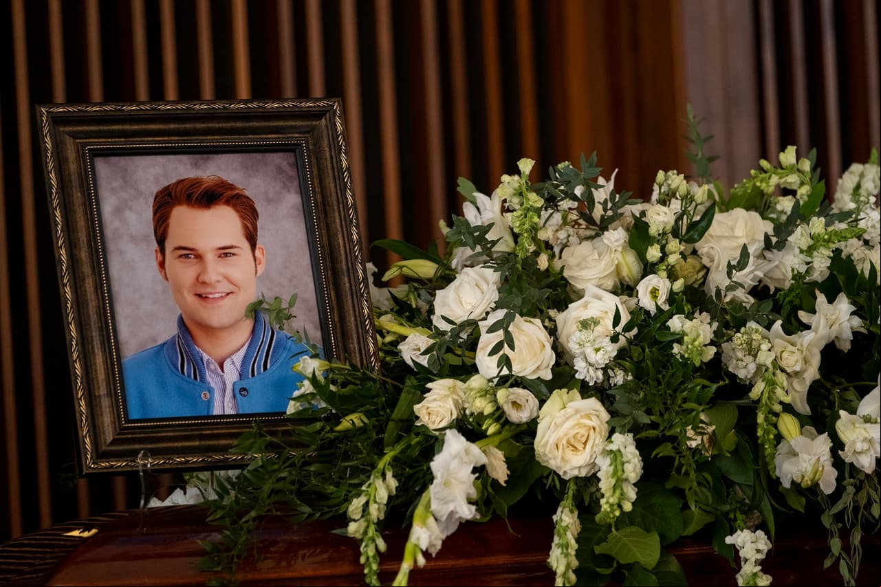¿Quién mató a 'Bryce Walker'?: presentan tráiler final de '13 Reasons Why'