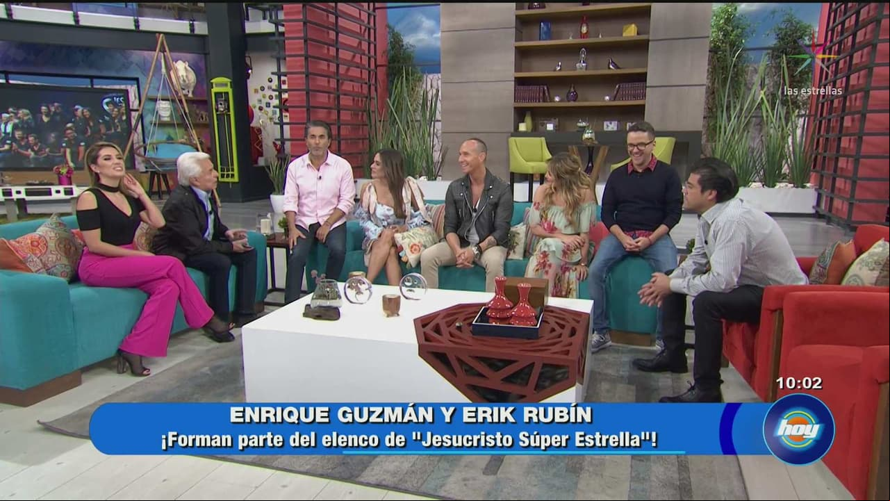 Los invitados de honor: Enrique Guzmán y Erik Rubín