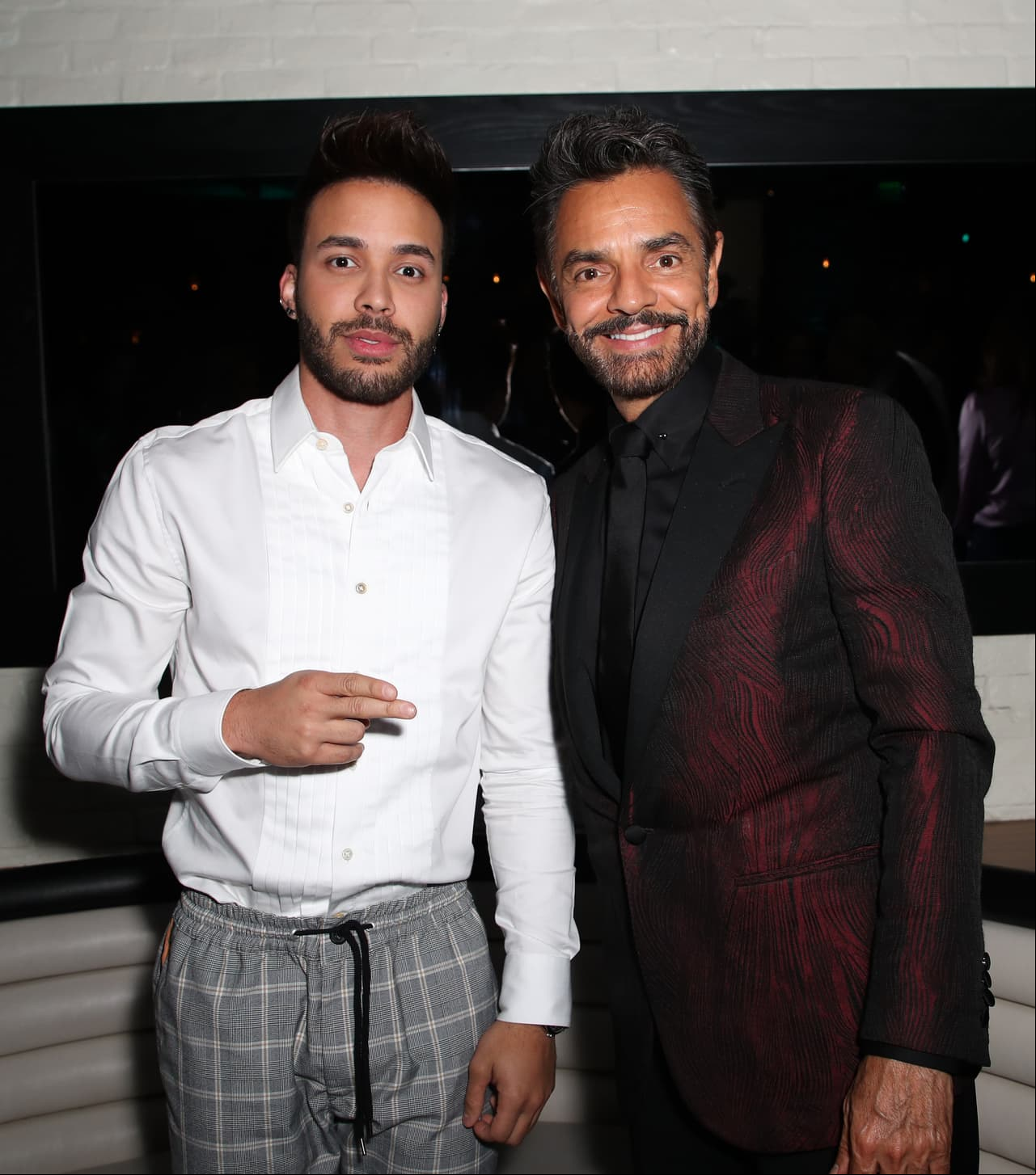 Eugenio Derbez y Prince Roy.