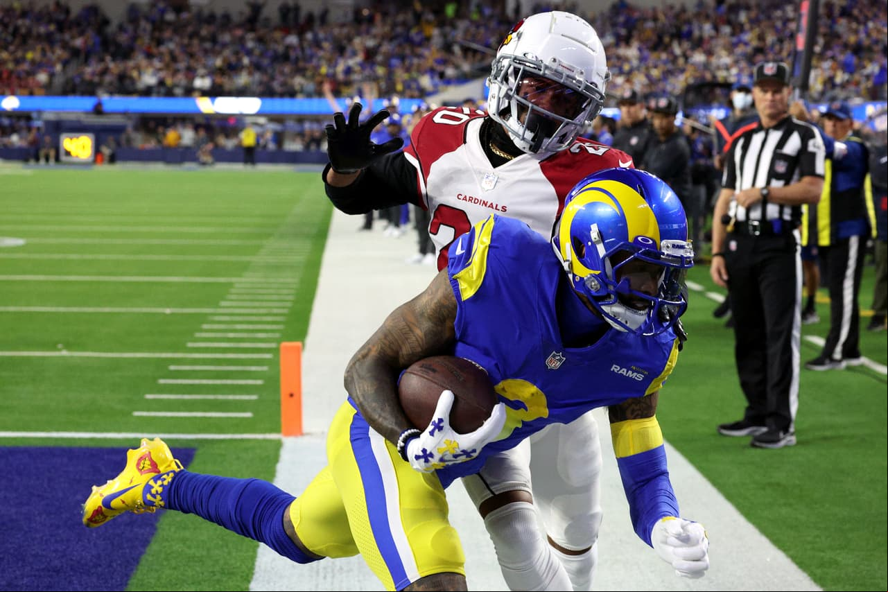Los Ageles Rams fueron muy superiores a Arizona Cardinals en el último juego de la ronda de los comodines y avanzaron a la Ronda Divisional, donde se medirán a Tampa Bay Buccaneers.