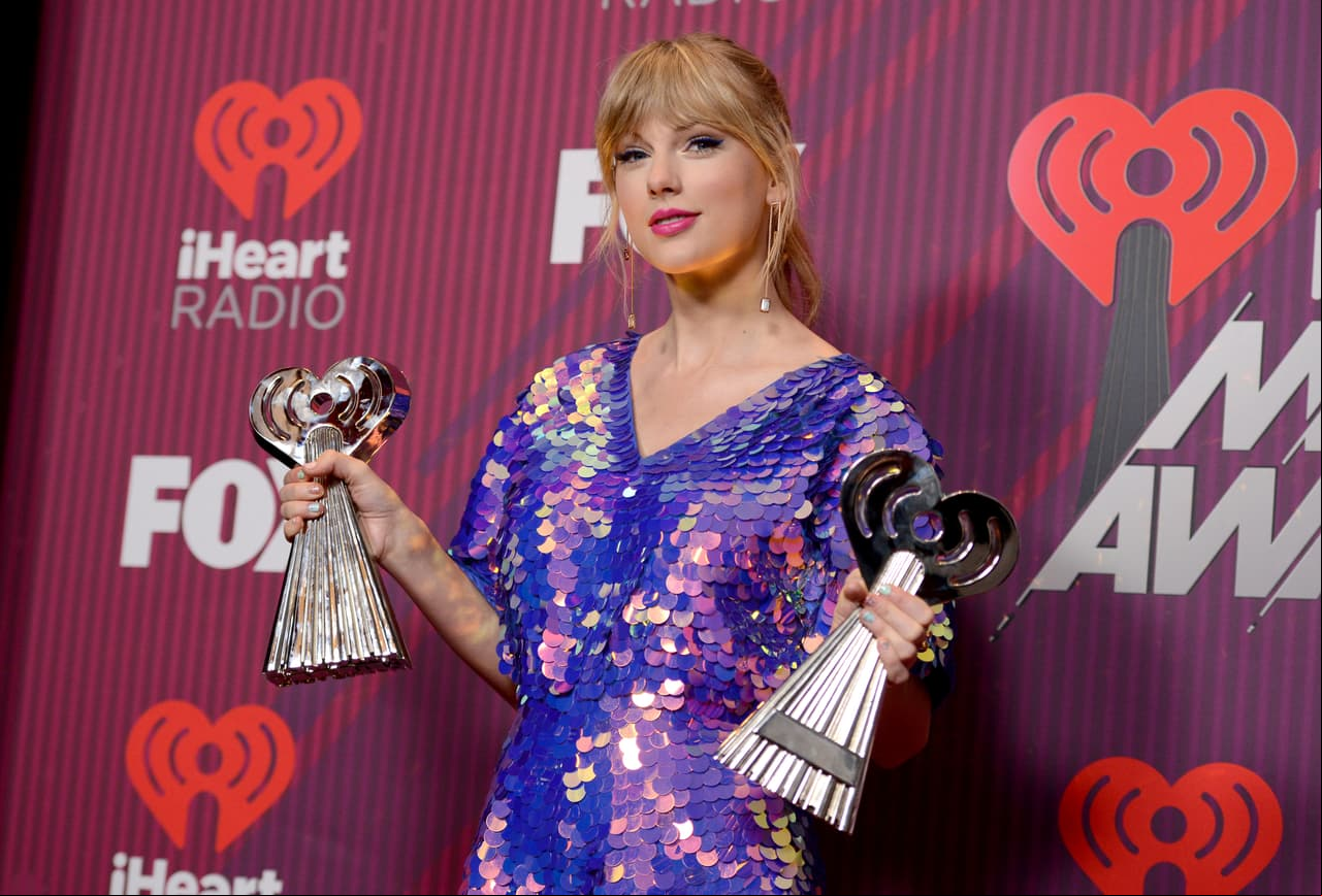 Taylor Swift.